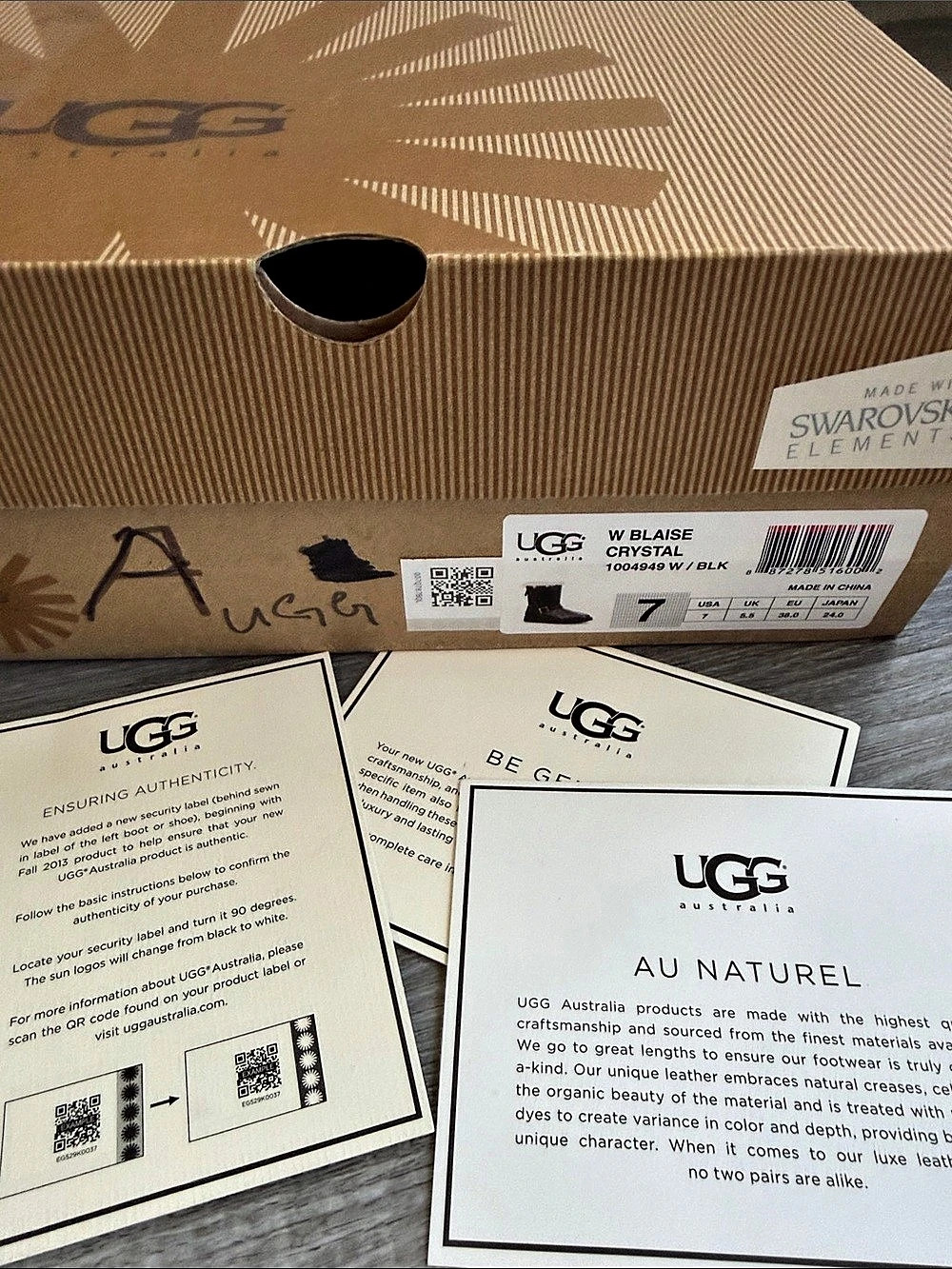 UGG W Blaise Crystal Studded Leather Boots Black US 7 - Picture 9 of 13